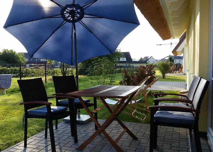 Reetdachhaeuser Boergerende