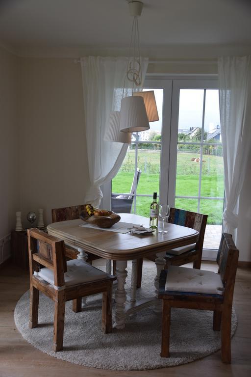 Reetdachhaeuser Börgerende-Rethwisch